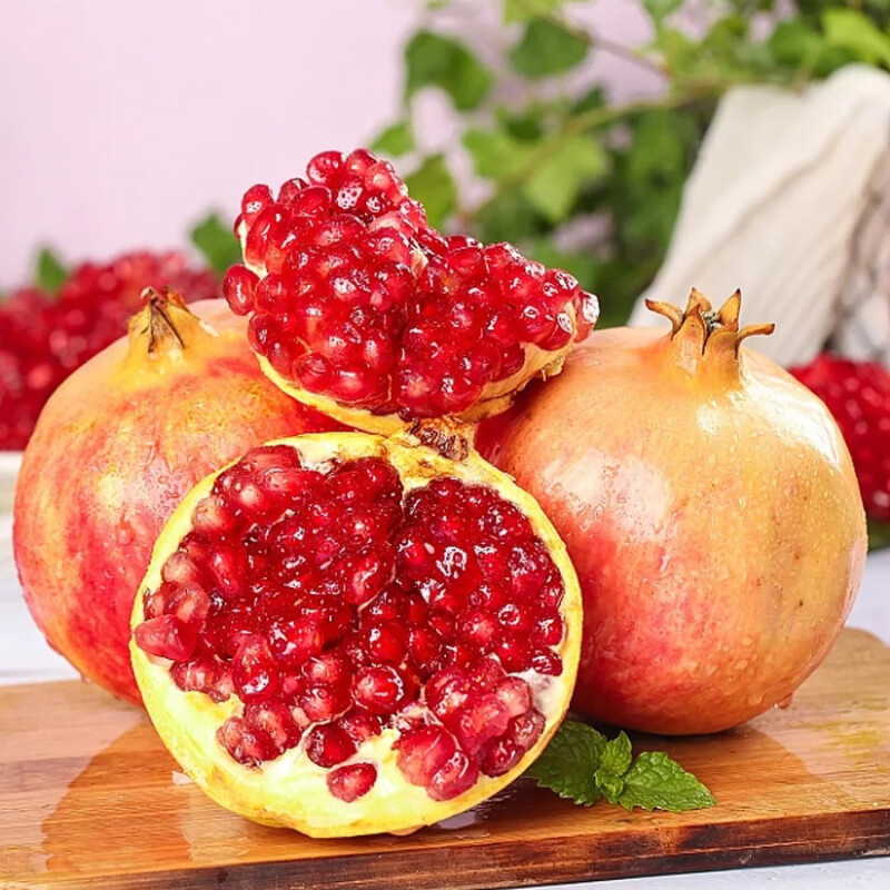 新鲜正宗会理突尼斯软籽甜石榴6枚装软籽红皮石榴爆甜石榴当季现