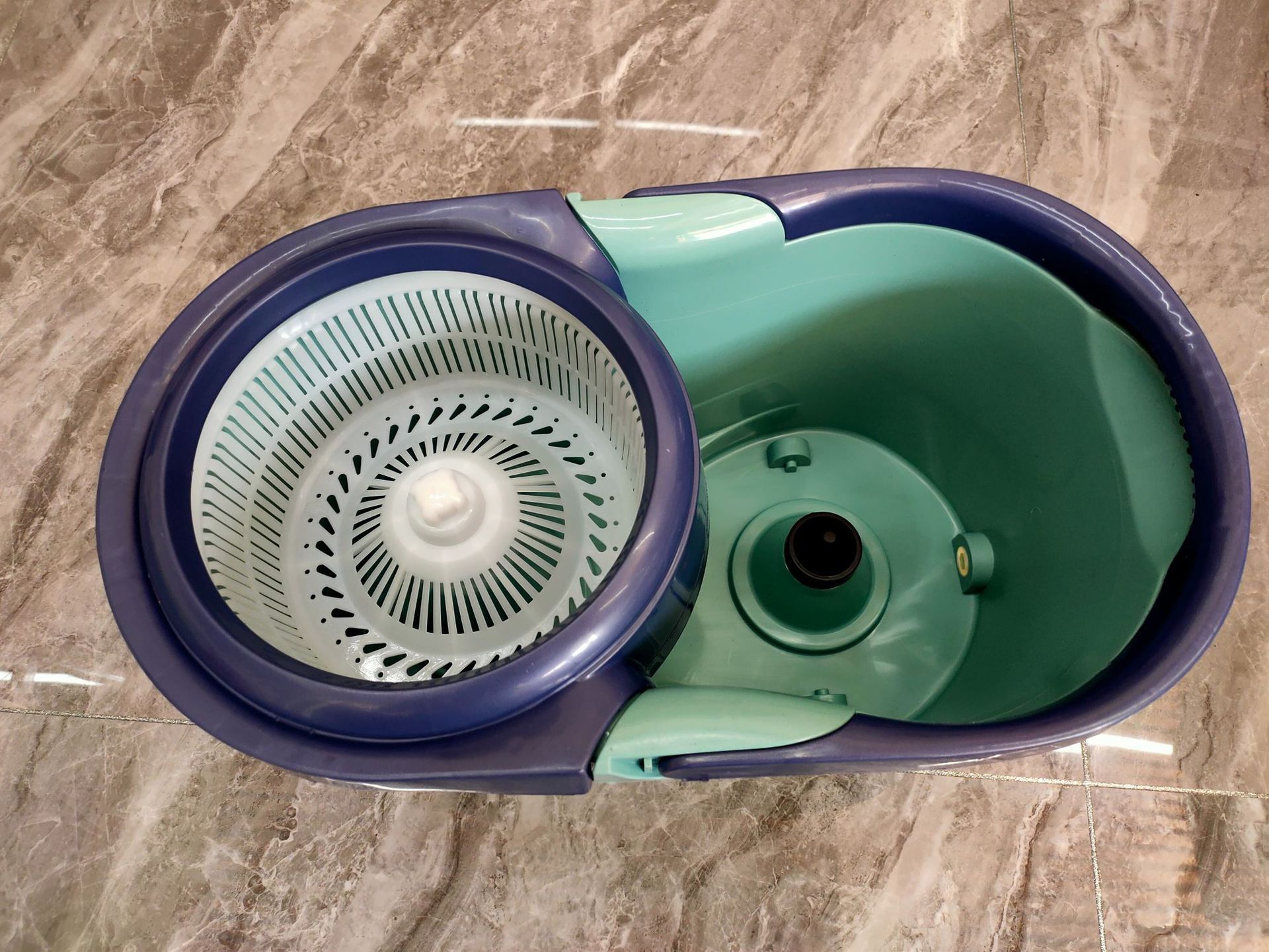 2414e6f5b09ef2d69885851b87a380