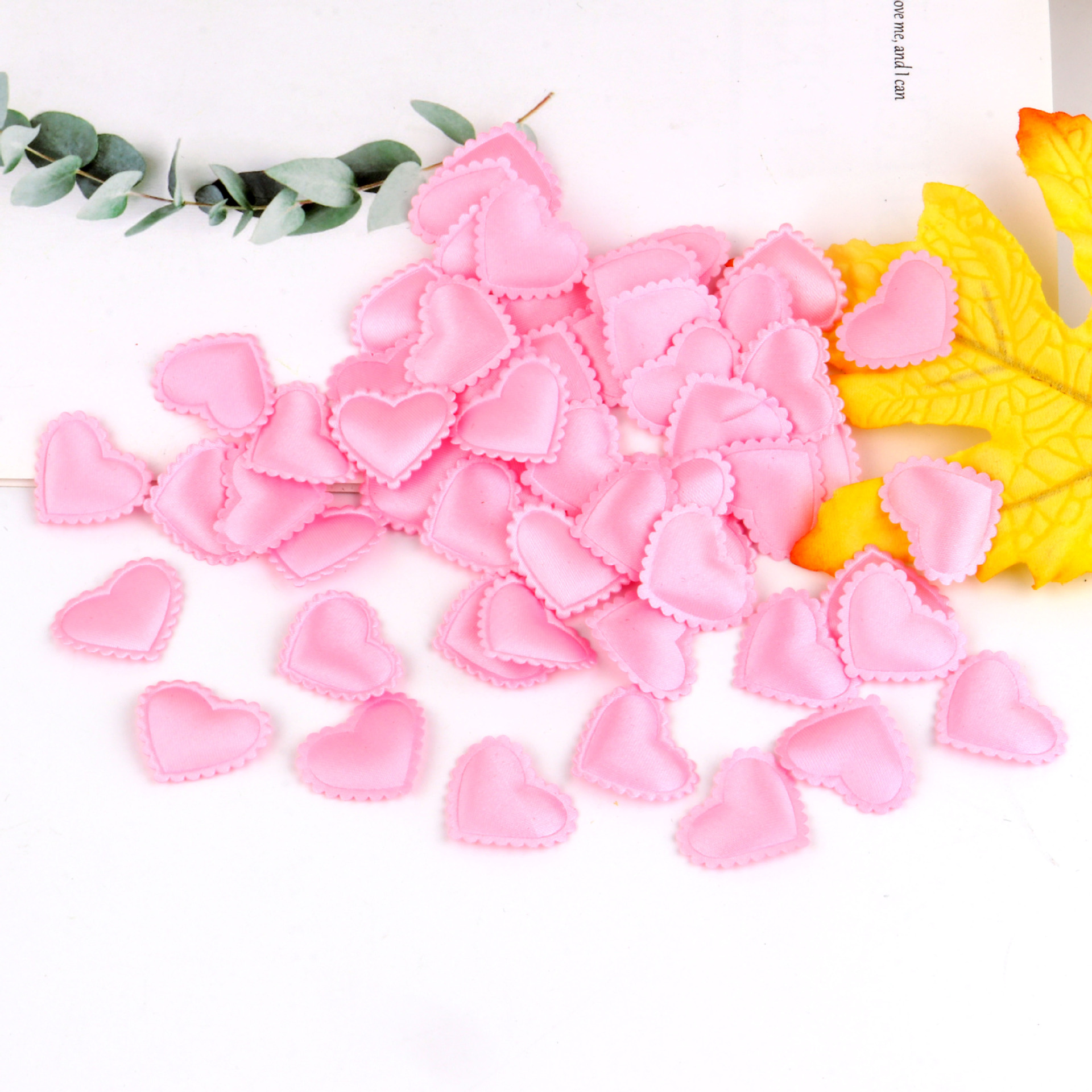 핑크 웨딩 용품 사랑