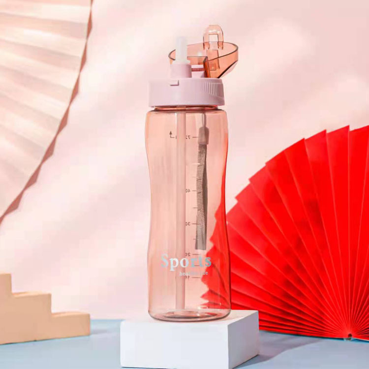 Misma fábrica al por mayor nueva cuerda de estudiante taza portátil 650ml PC taza de plástico cubierta de rebote taza de agua taza de espacio