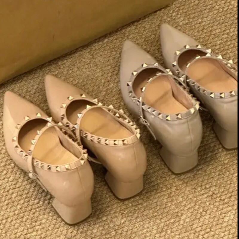 Cowhide Genuine Leather Mary Jane Shoes for Women, Height-Increasing 10cm, Comfortable, with Rivets, Suitable for Petite Individuals, Commuting High-Heeled Single Shoes Cowhide Genuine Leather Mary Jane Shoes for Women, Height-Increasing 10cm, Comfortable, with Rivets, Suitable for Petite Individuals, Commuting High-Heeled Single Shoes