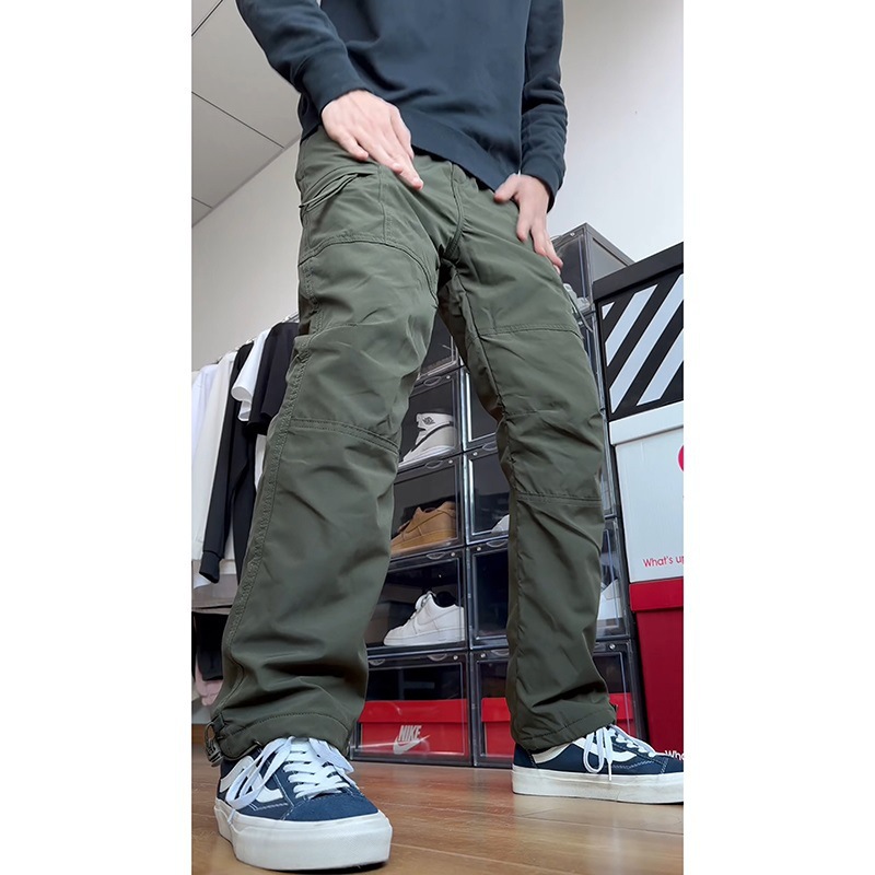 Venta al por mayor pantalones de asalto de caparazón suave estadounidense de estilo fino para hombres pantalones de secado rápido con función de tala de primavera y otoño