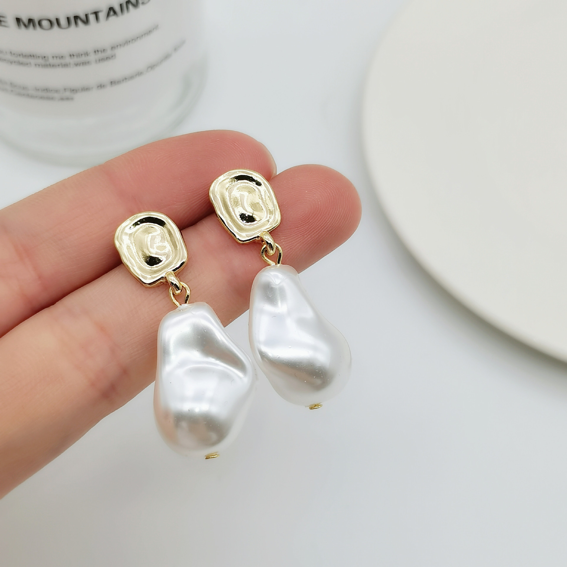 Simple Style Heart Shape Flower Resin Inlay Artificial Pearls Rhinestones Drop Earrings 1 Pair display picture 5