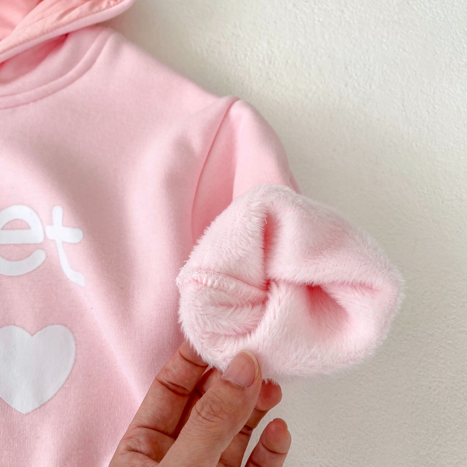 Ins Winterkleidung Schmetterling Liebe Baby Kapuzenoverall, Kletterkleidung mit verdicktem Fleece_voghion.com