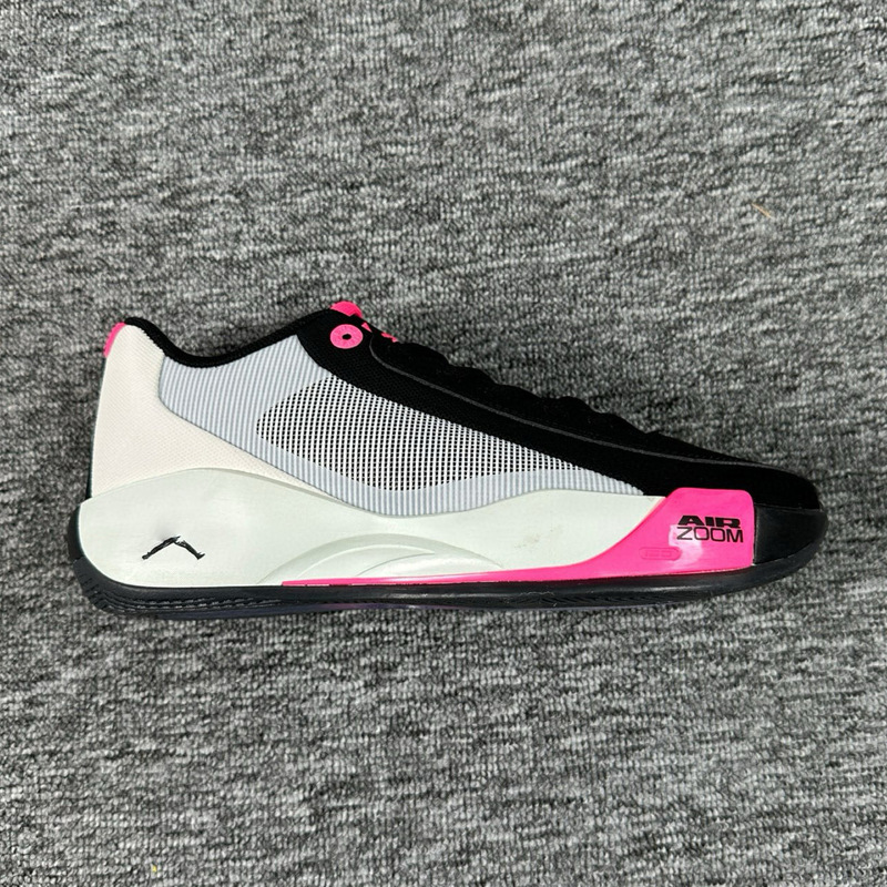 Pure Original Luka 77 Basketball Shoes Quai54 Practical Outdoor Training Shoes Men's Sports Shoes Daily Casual Shoes