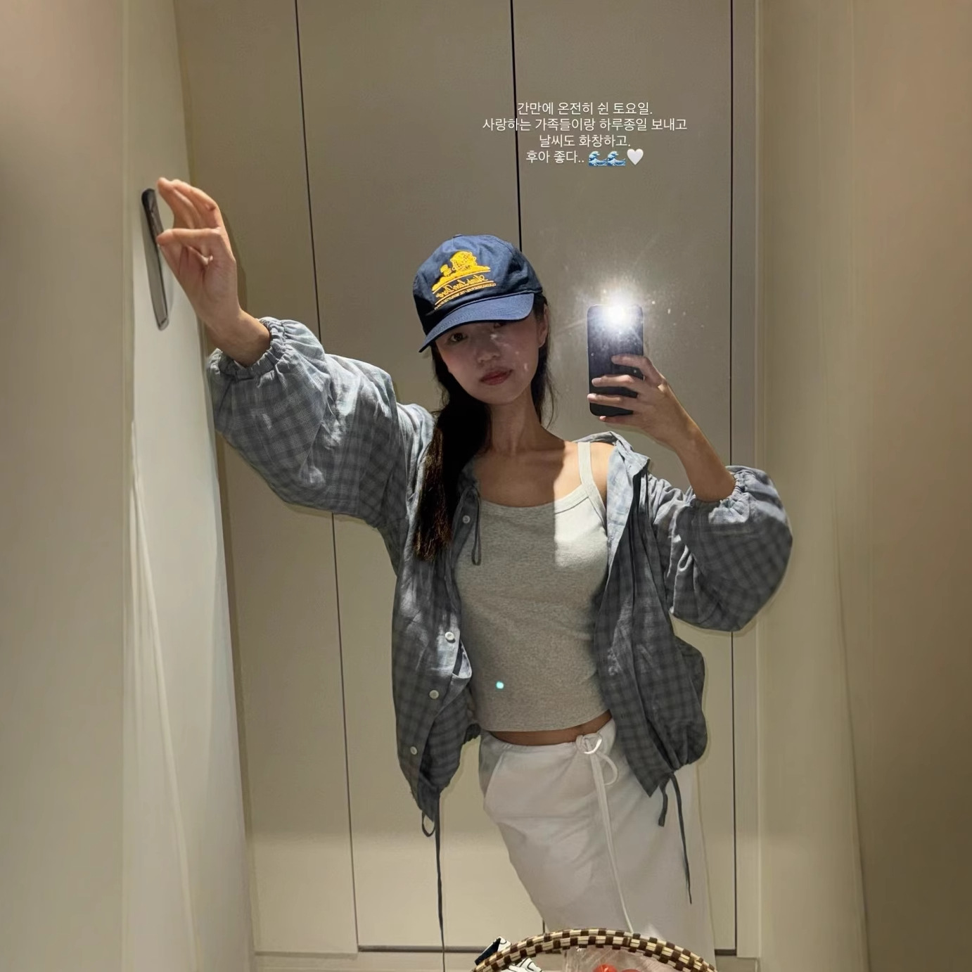carousel-thumb-4