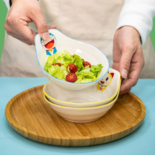 ����A���{���ӿ�ͨ���մɆζ������С��ɳ������ߵ�պ����΂�