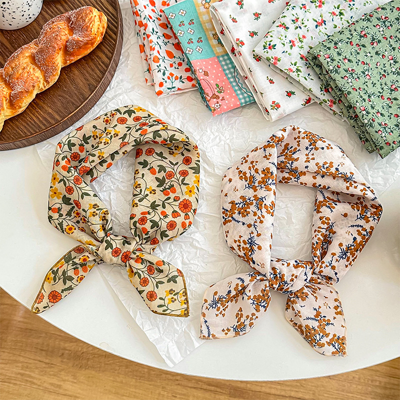 Bufanda de seda, bufanda cuadrada pequeña, bufanda fina, chal pequeño, protector de cuello de anacardo retro, bufanda decorativa, pañuelo en la cabeza, banda para el cabello