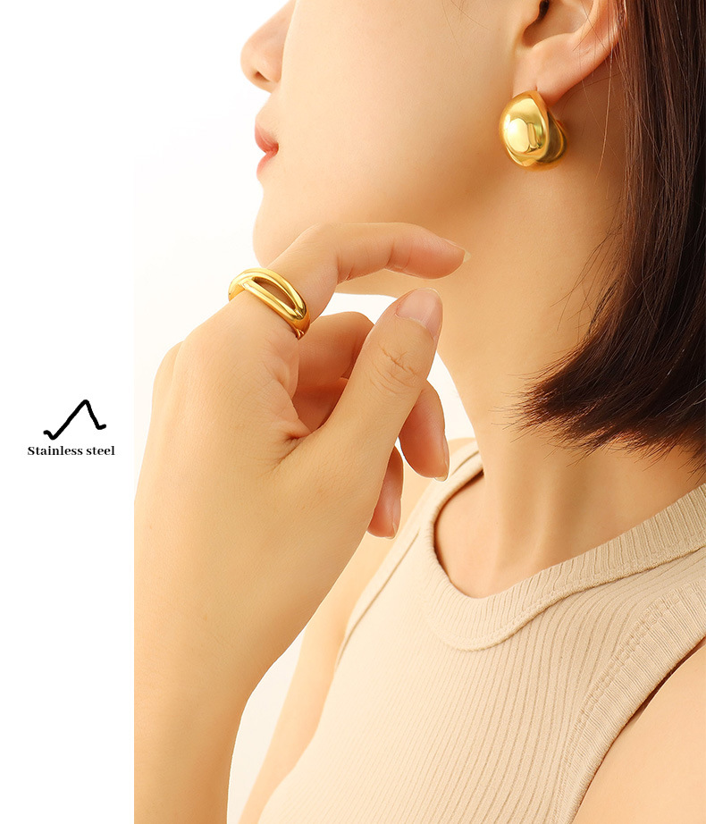 new hollow C-shaped titanium steel plated earrings