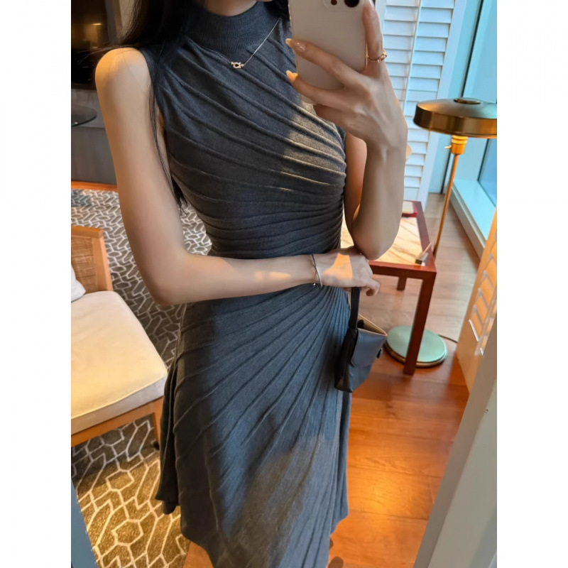 French-Style Gray Irregular Sleeveless Vest Dress for Women, Summer High-End Elegant Waist-Cinching Slim-Fit Long Dress French-Style Gray Irregular Sleeveless Vest Dress for Women, Summer High-End Elegant Waist-Cinching Slim-Fit Long Dress