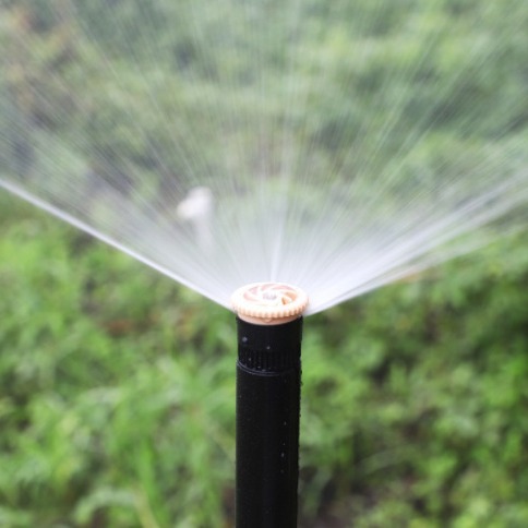 4 puntos enterrados subterráneos pulverizador de riego disperso jardín césped pulverizador ajustable 360 grados auto-elevación tipo horticultura pulverizador