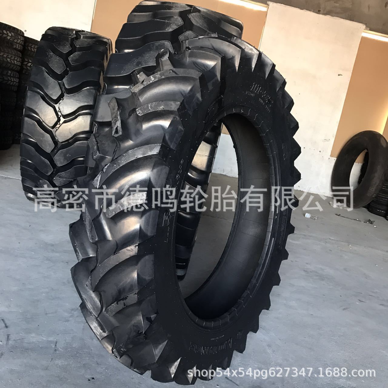 Suministro 8,3/9,5/11,2/12.4-24 11,2/12.4-28 neumático de cifrado de espiga para tractor agrícola