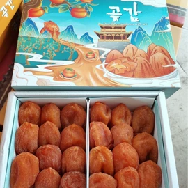 柿饼;脱水蔬菜;混合坚果