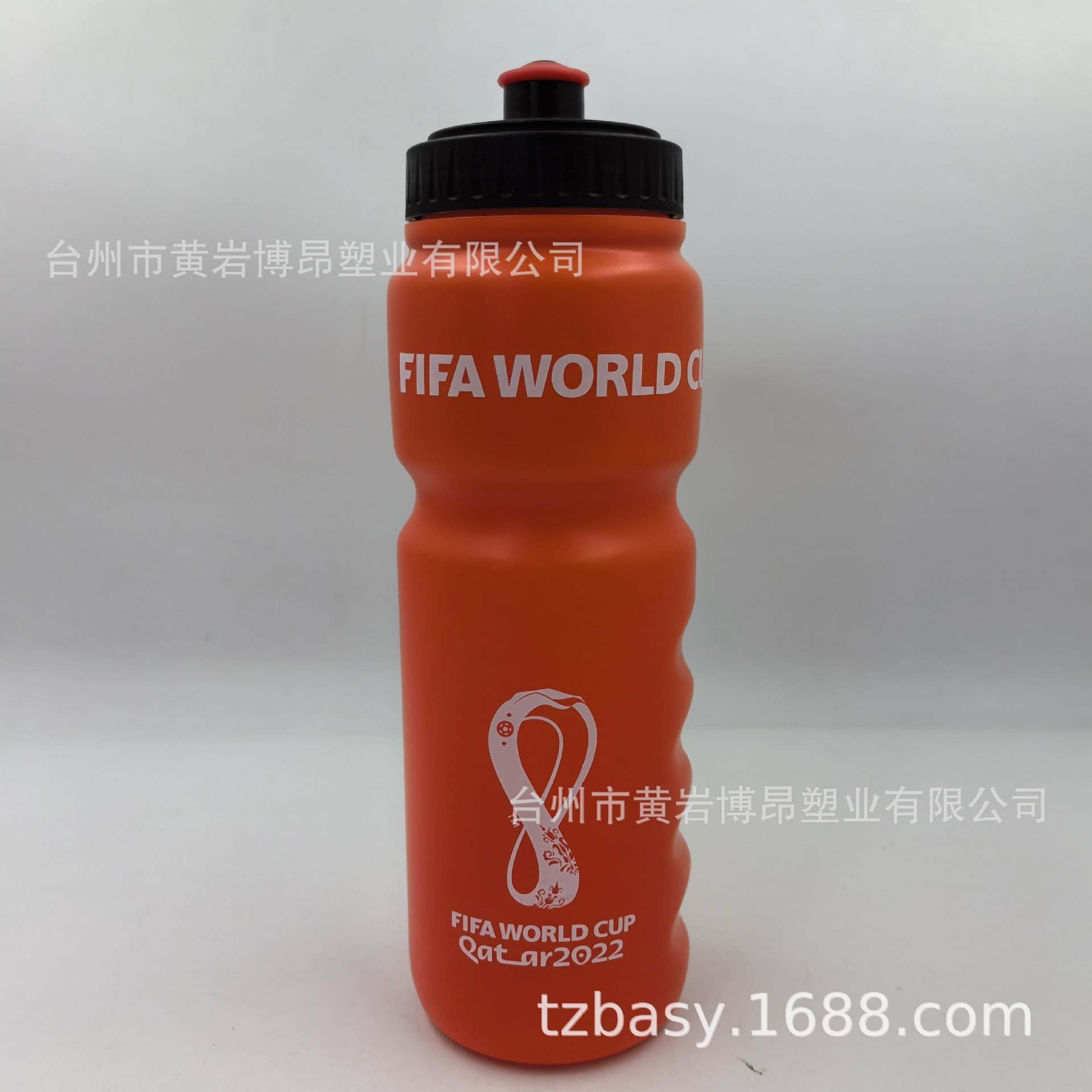 厂家直供食品级大容量五指塑料杯PE运动水壶户外便携式防滑水杯