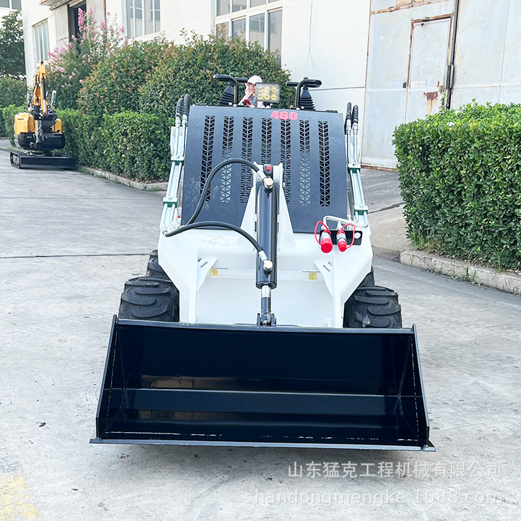 Cargador deslizante tipo rastreo de alta eficiencia para la mina para la carga y descarga de ingeniería de construcción image 5