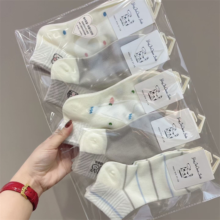Women's New Spring and Summer Low-Cut Boat Socks, College Style Fresh Sports Short Cotton Socks, Wholesale for Street Stalls and Night Markets