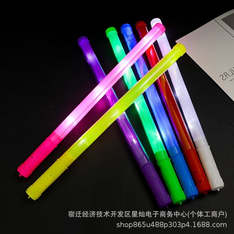Glow sticks, disposable toys for children, light-up bracelets, luminous bracelets, for concerts, parties, annual meetings, and other events.