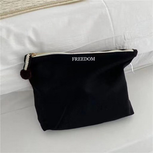 С���ɐ����÷������y��Ů��ϵins���s��yʽ�������o�wƷ�ռ{��