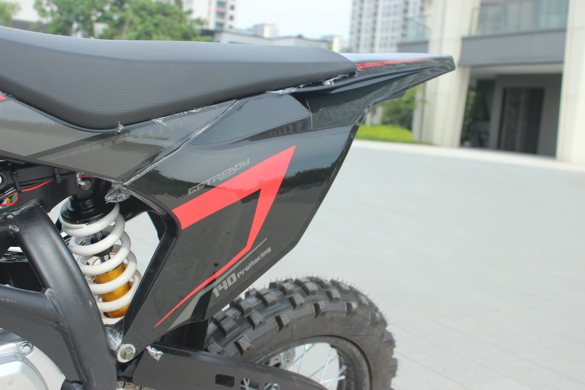 Brand New Off-Road Motorcycle, Mountain Dirt Bike with Reinforced Frame, Professional Motorcycle, 125Cc All-Terrain Motorcycle