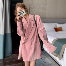 高级感粉色金丝绒西装外套女2025秋季新款韩系气质宽松休闲小西装