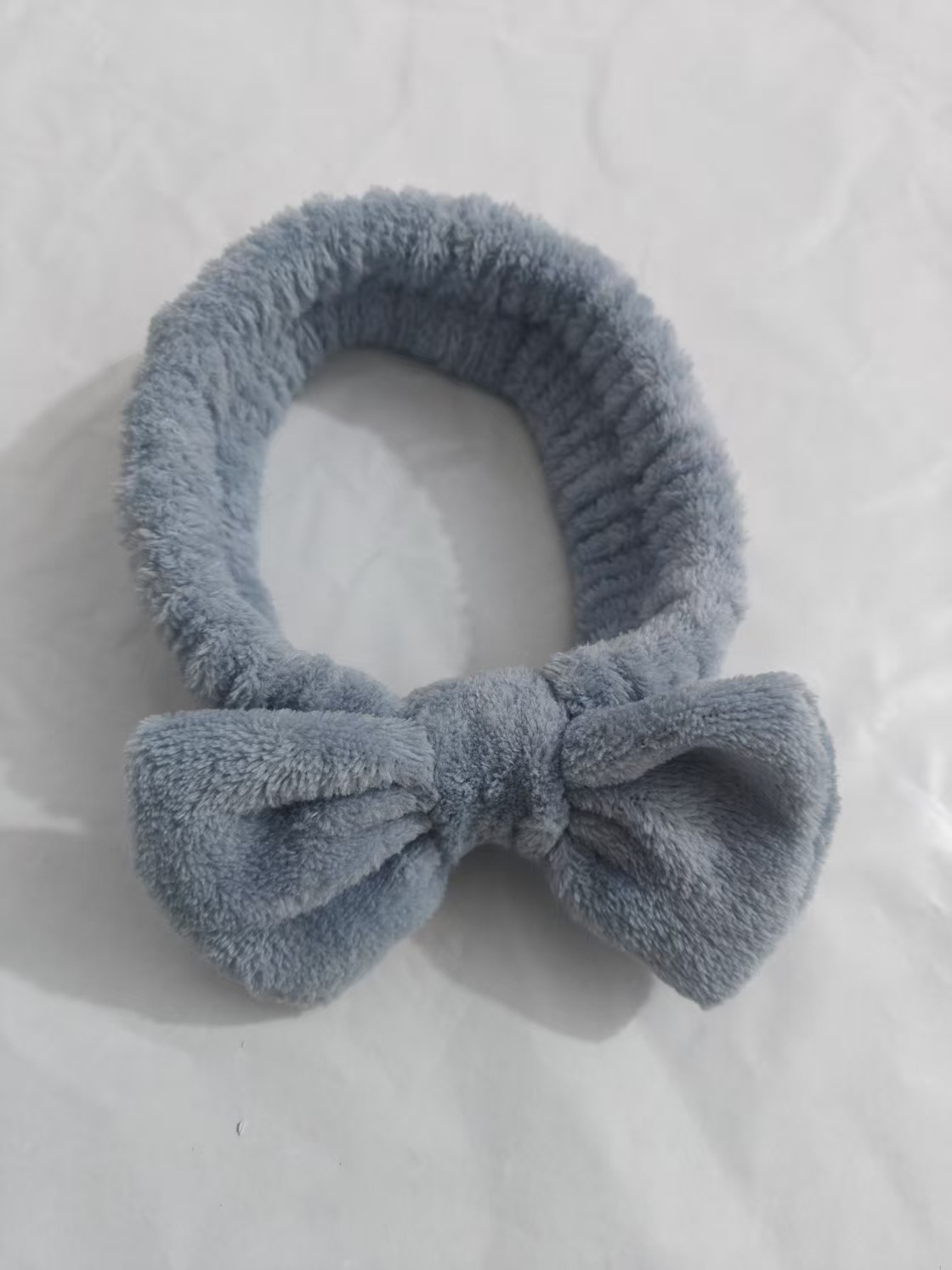 Gray blue