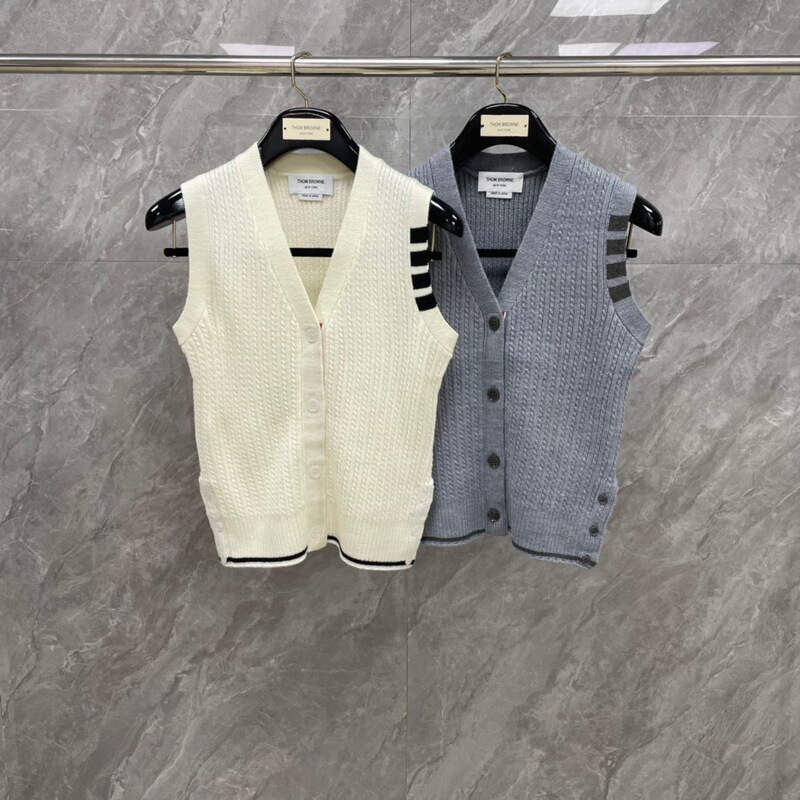 Factory Direct TB Summer New Wool Four Bars Twisted V-Neck Cardigan Vest Golden Four Bars Striped Casual Fashion
