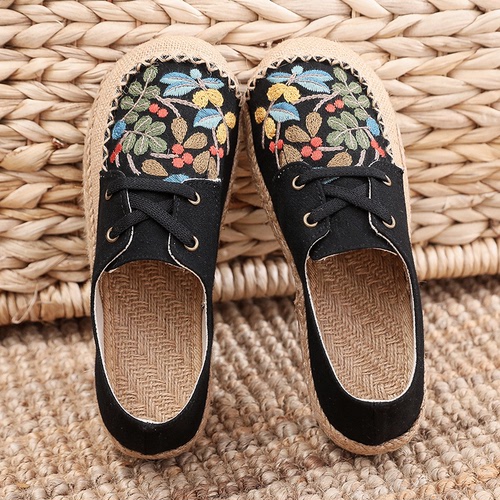 Chinese folk hanfu flowers shoes for women female round head cloth shoes for women shoes Chinese wind spring flat shoes restoring ancient ways with canvas shoes
