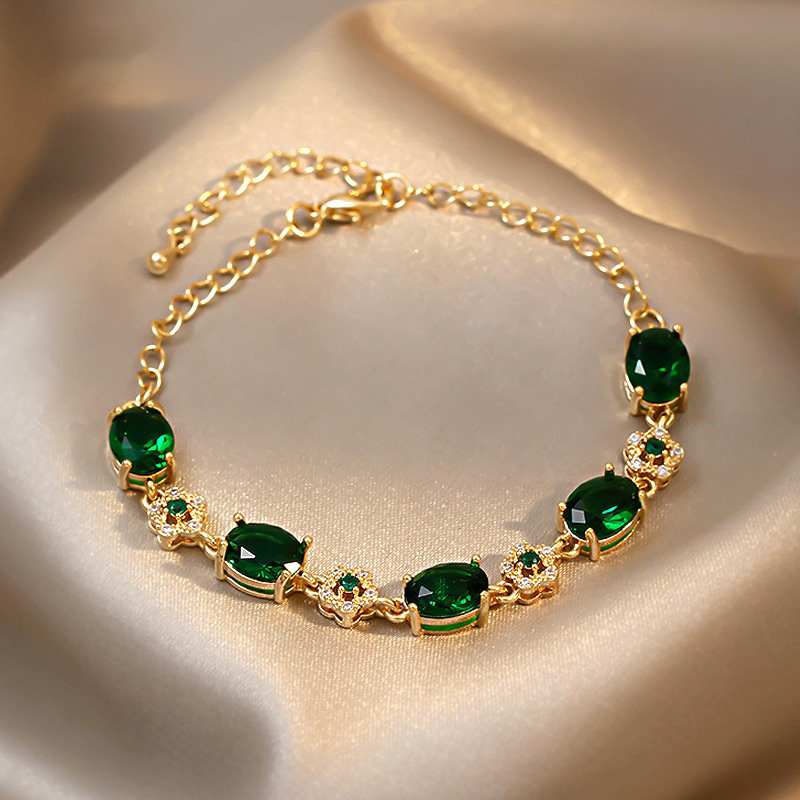 Real Gold Electroplated Emerald Crystal Bracelet Light Luxury Personalized Tide Zircon Exquisite Elegant High-end Feeling Bracelet Wholesale