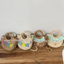 2026�r�Ѓ�ͯ�ݾ�б���ֹ�����ˮͰ����Ů�������κ����ȼ�ɳ����