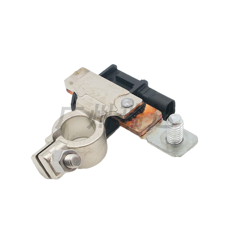 PE05188A1 es adecuado para el sensor de corriente de batería Mazda