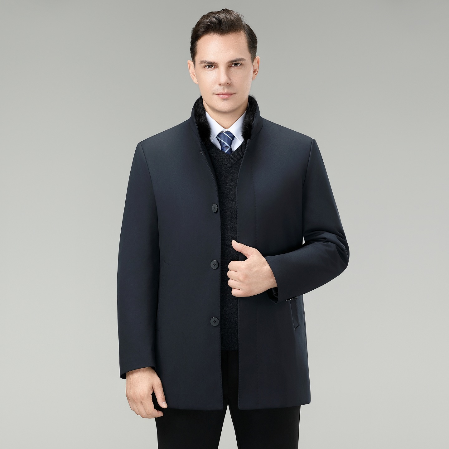 冬季男士立领加厚羽绒服中年时尚高品质白鸭绒保暖水貂毛领羽绒衣