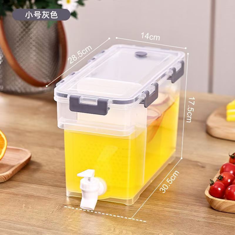 Бутылка для воды Plastic Water Bottle серая 3.5Л