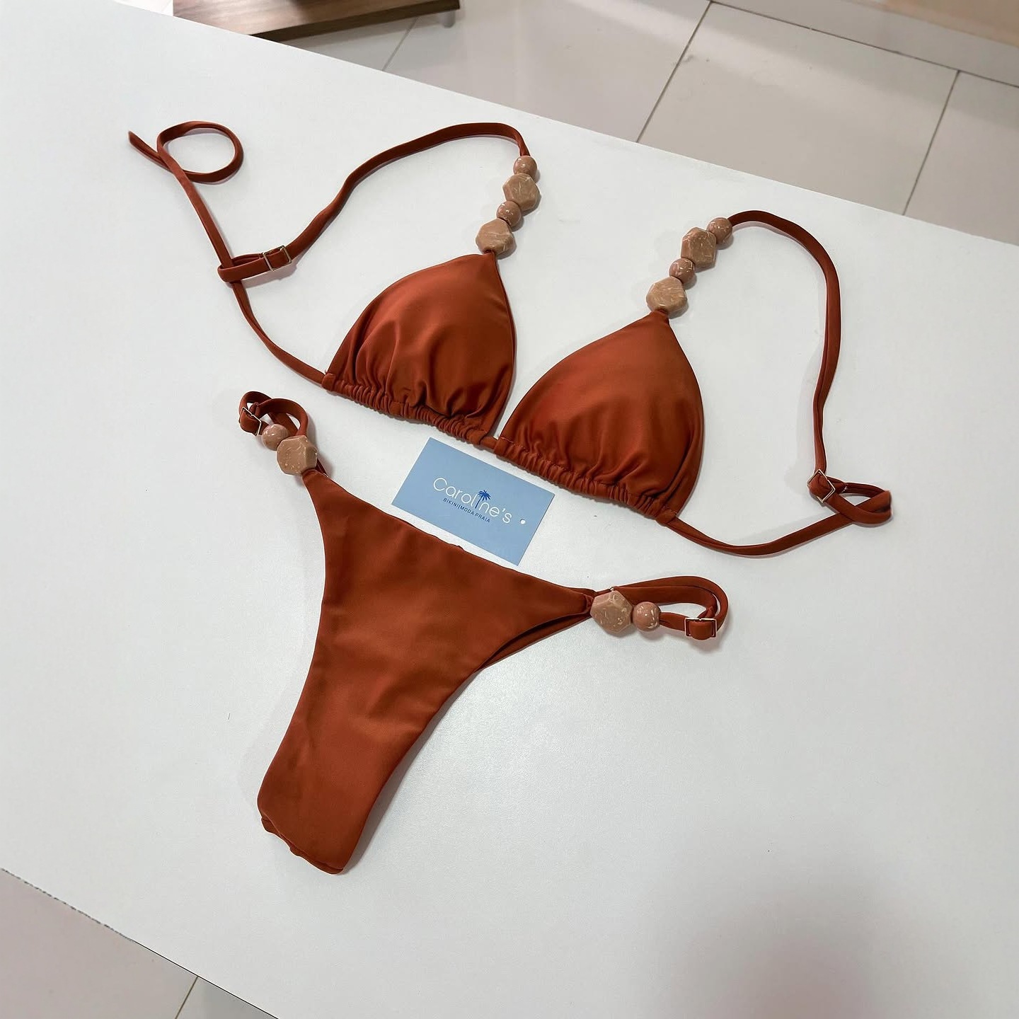 Women's High-End Fresh Split Bikini Solid Color Small Stone Accessory Design Hot Spring Resort Swimwear_voghion.com