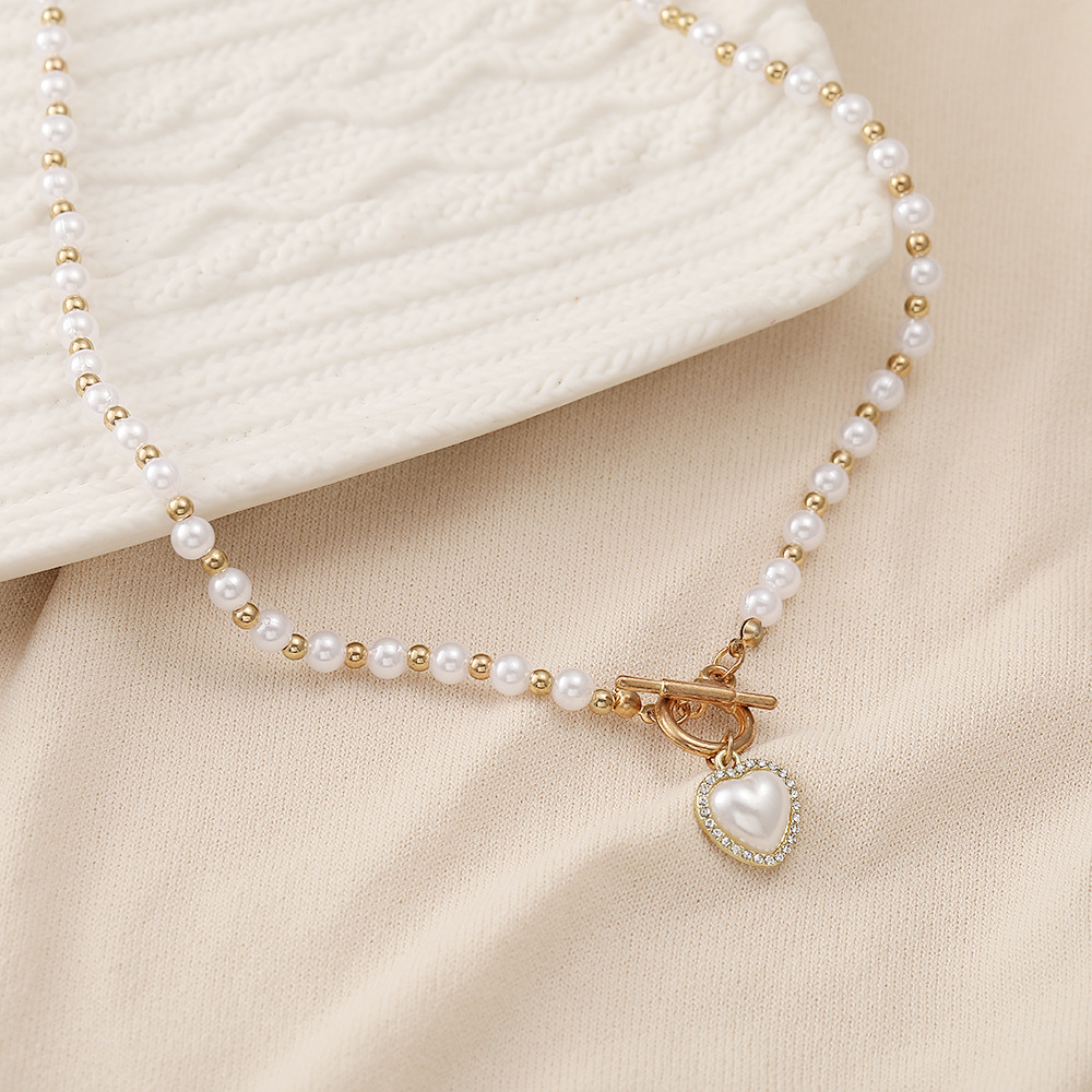 Micro-inlaid pearl love flashing diamond necklace pearl love necklace
