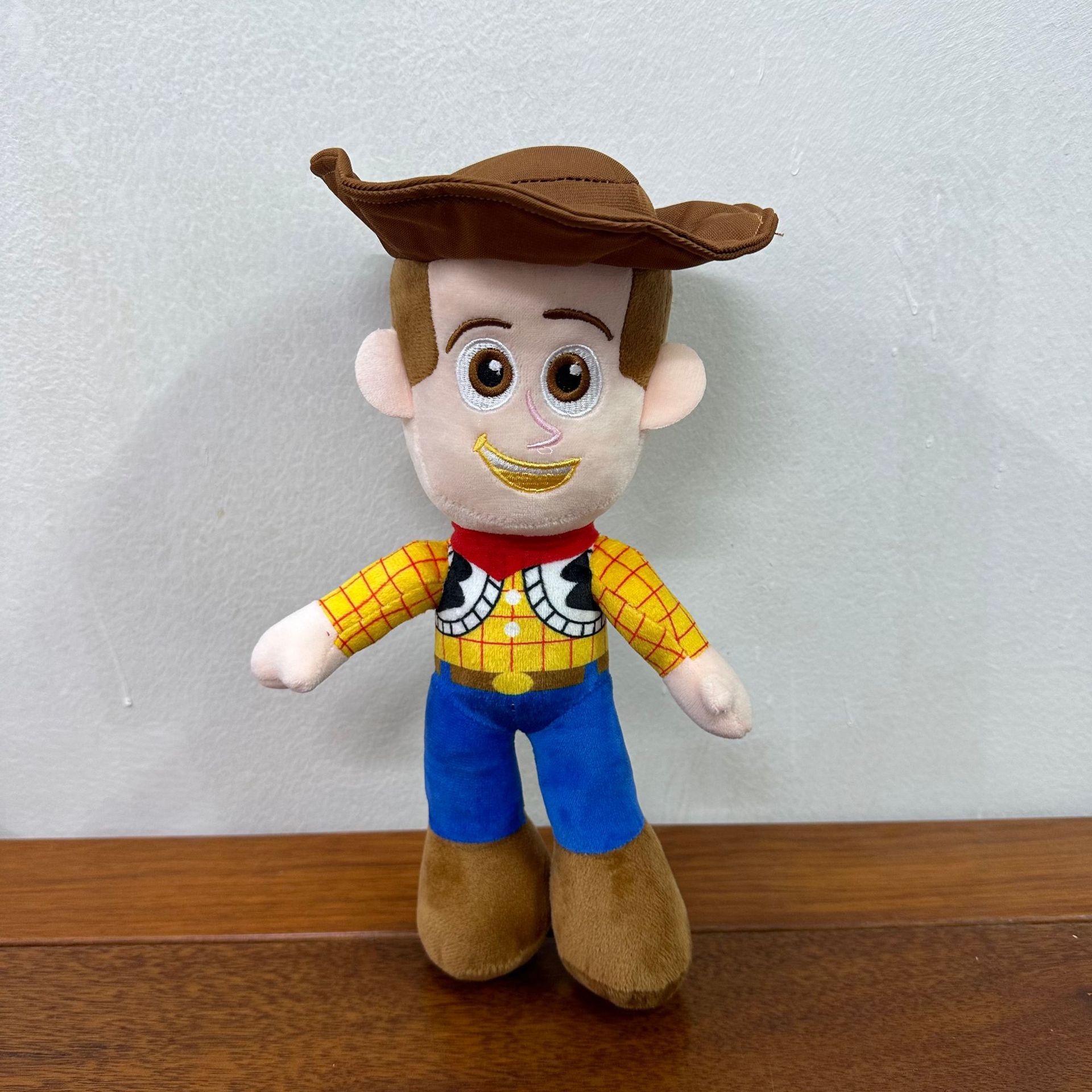 Cross-border nuevo en stock Toy Story 4 muñeco de peluche Hu Diba tenedor dinosaurio luz año muñeca colgante