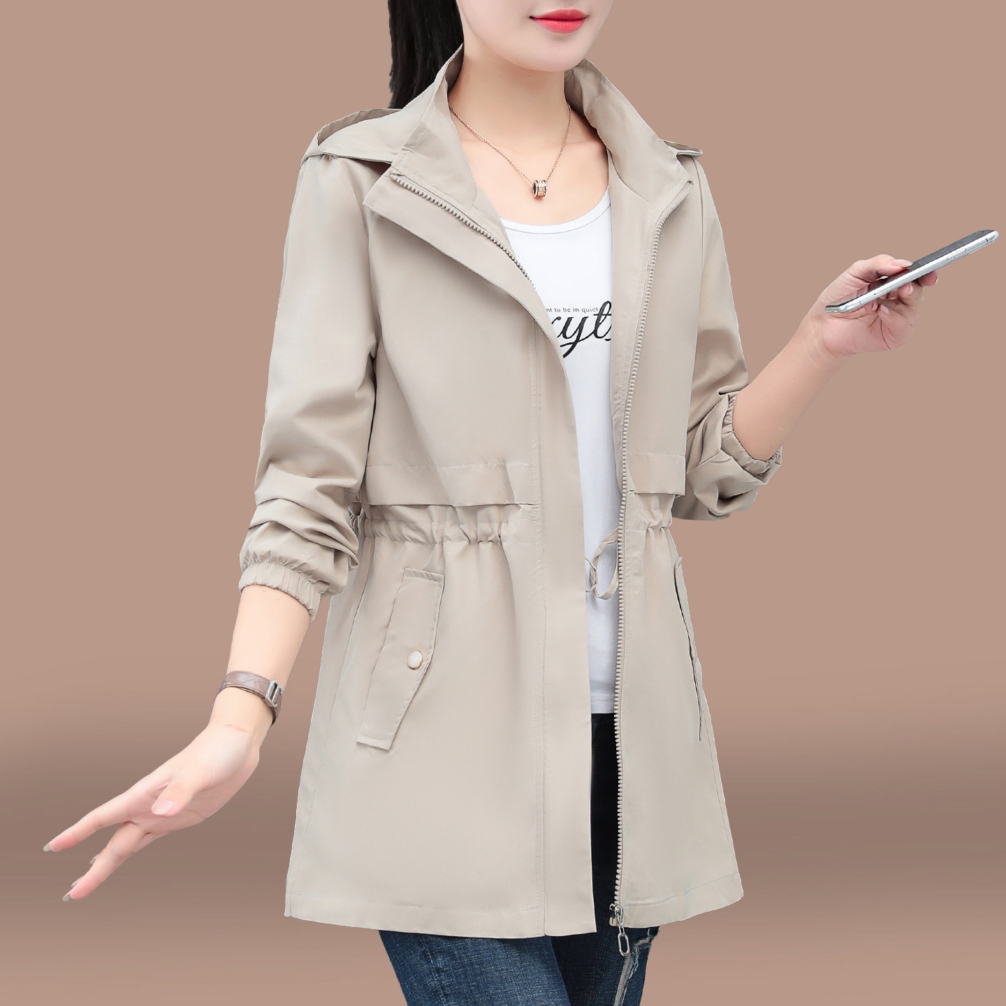 Mid-Length Trench Coat for Women 2026 New Spring and Autumn Fashion for Middle-Aged Moms, Loose Hooded Waist-Cinching Top