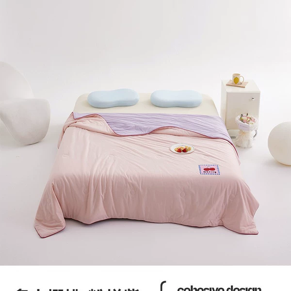 Succulent cherry-pink purple [lightly touch cool without ice]