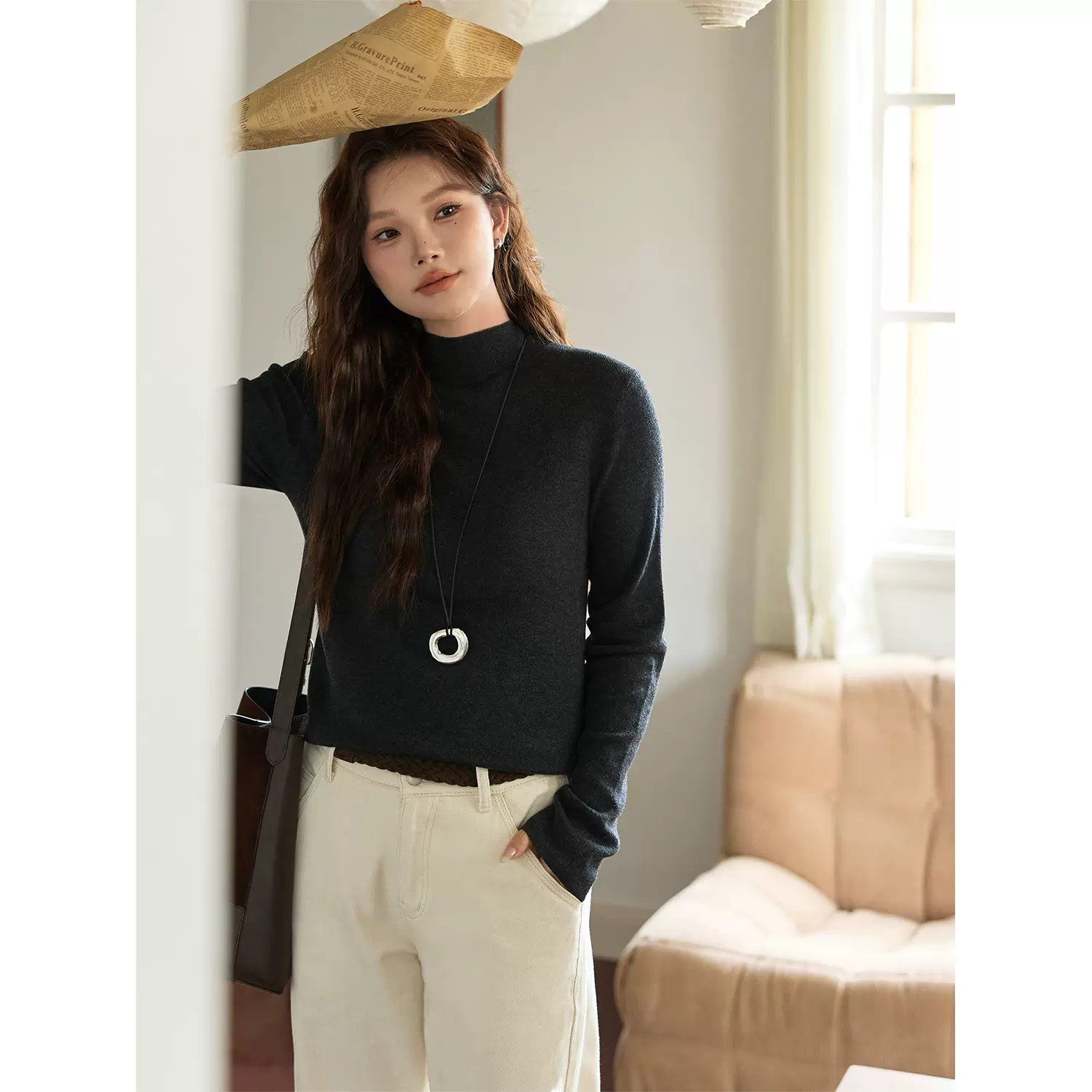 大码女装软糯宽松中领打底衫2025早秋显瘦时尚百搭简约套头针织衫