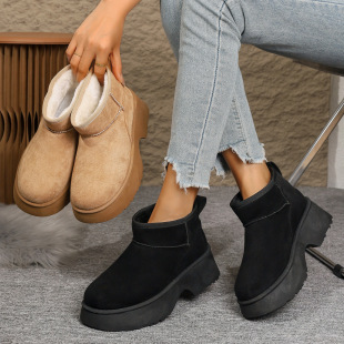 Women's Thick-soled Snow Boots Winter 2025 New fleece-lined Thickened Casual Northeast Large Cotton Boots Set of Foot Warm Short Boots for Women