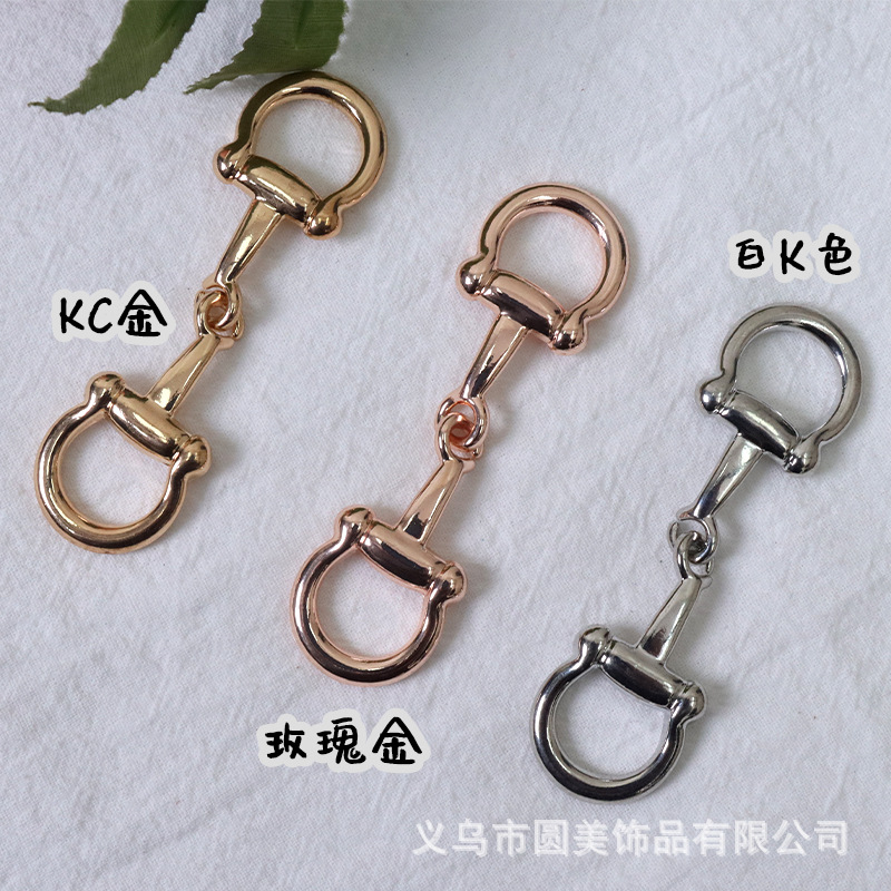 马衔扣丝巾扣环王漫妮同款高档丝巾两用奢华马蹄扣百搭服饰披肩扣