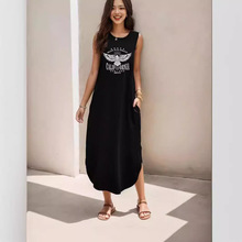 �羳Ůװ����ͨ����ѷebay�¿��ļ��������䱳�ĳ���ʱ������ȹ