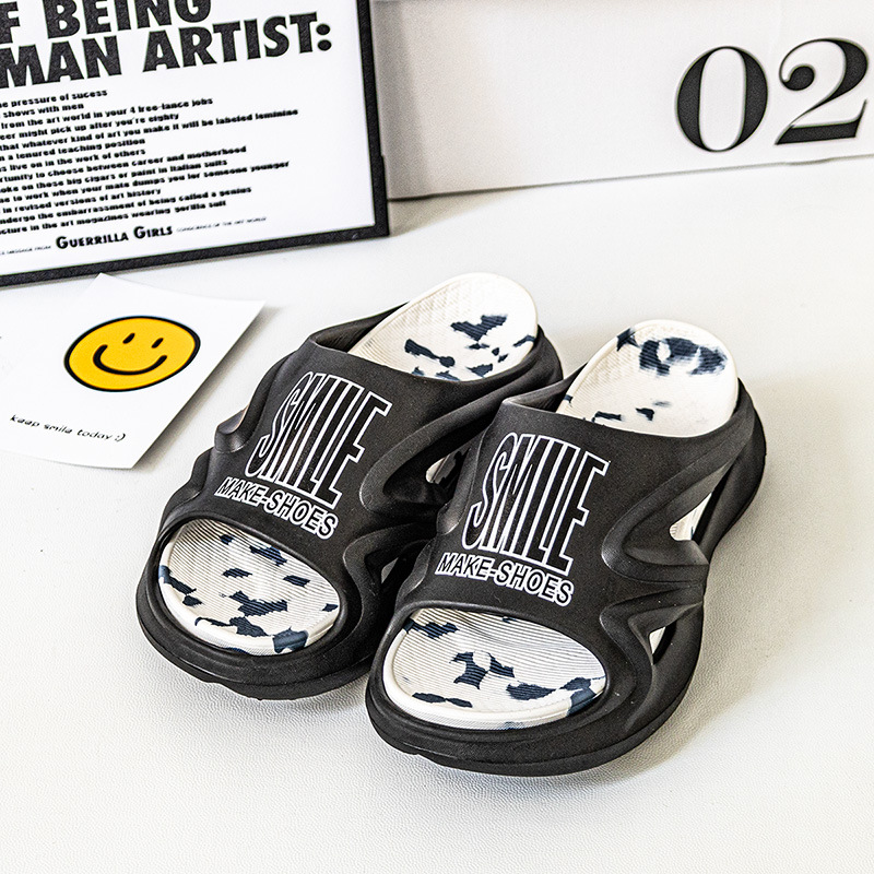 2024 verano nuevo estilo de moda para hombres y mujeres con una sola sola zapatilla ligera transpirable pareja zapatillas frías para usar sandalias