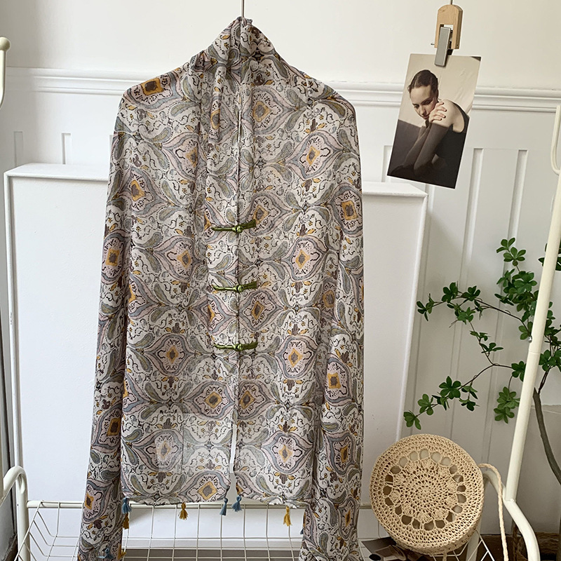 Verano de alta gama ropa exterior de mujer estilo étnico retro protector solar hebilla chal Yunnan Qinghai turismo bufanda de seda