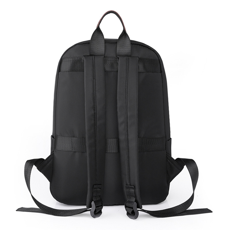 Fuente de origen 2023 nueva mochila de nailon para mujer de gran capacidad, mochila para computadora de viaje de negocios simple, mochila escolar