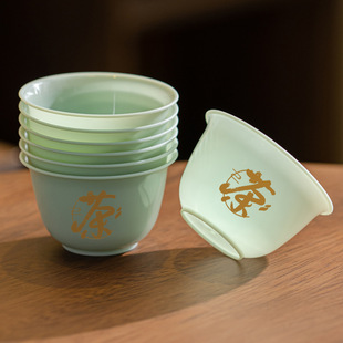 Wholesale Emerald Green Disposable Kung Fu Tea Cup Thickened Anti-scalding Tea Small Cup Business Hospitality Tasting Cup Tea Set