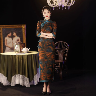 2023 new autumn cheongsam slim temperament fashion artistic Chinese Republic of China style ancient style retro half sleeve catwalk