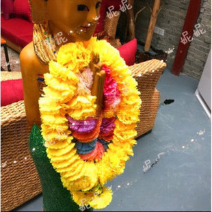 Thai wreath Buddhist temple temple Thai wreath gold long and short colorful wearing yellow blue purple worship hanging