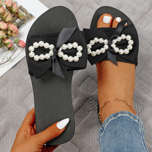 �ļ��¿�һ����ЬŮ�⴩�r�����Ůʿ��Ь��ЬŮ��״�a������Ь