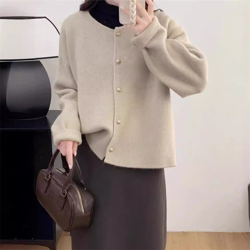 妙安娜~单排扣纯色圆领毛衣外套女高级感时尚韩版针织开衫慵懒风|undefined