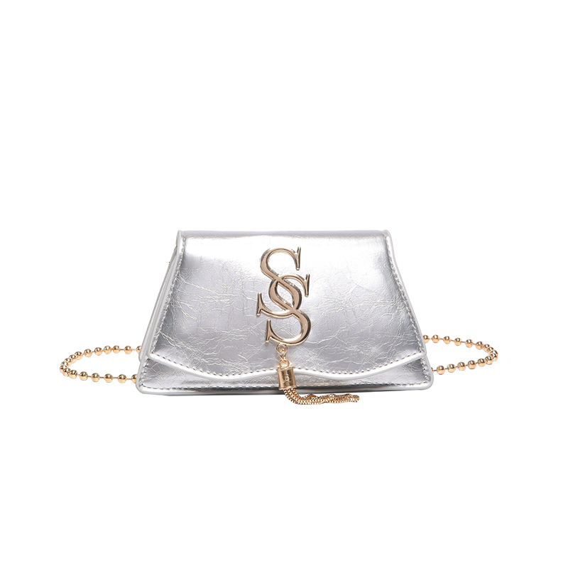 Bolso de tendencia de mujer cadena retro hombro simple letras de moda 2025 primavera nuevo mini mochila bolso pequeño